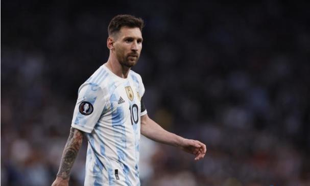 吴迎秋:进入AI时代新汽车